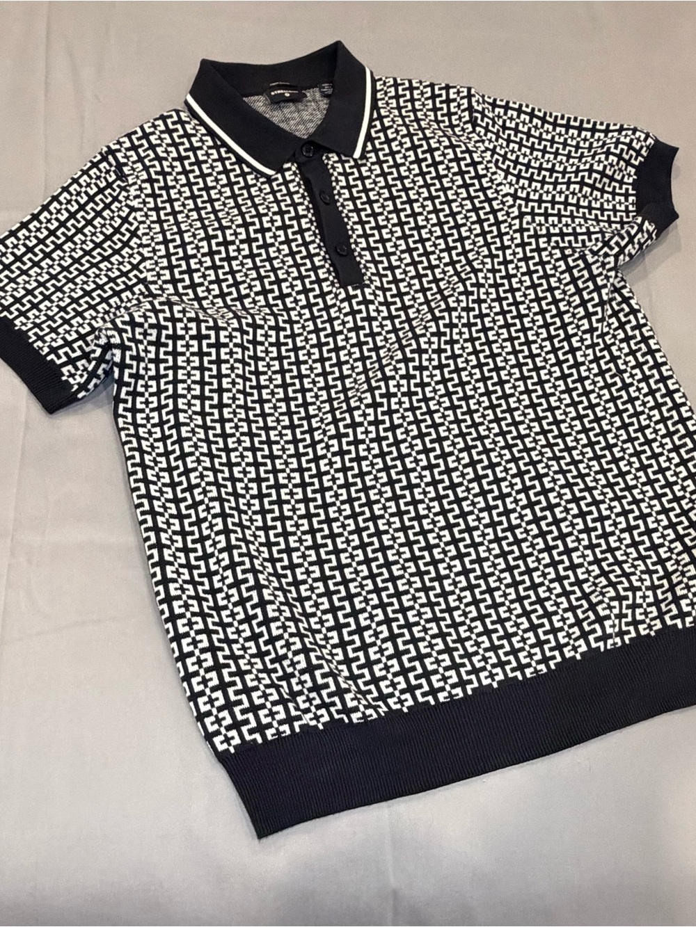 Strellson Black & White Geometric Knit Polo